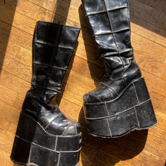 Demonia Stack Black Patent - Picture 3 of 4